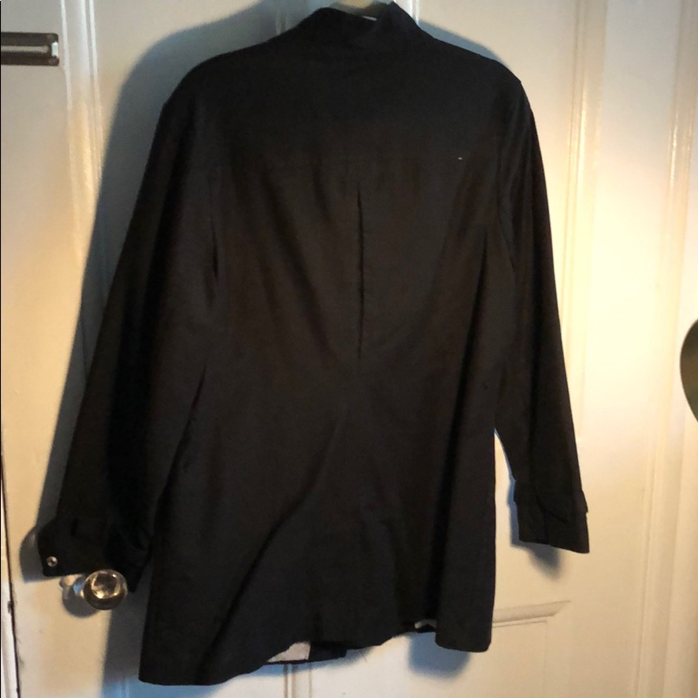 Black jacket - Picture 3 of 7